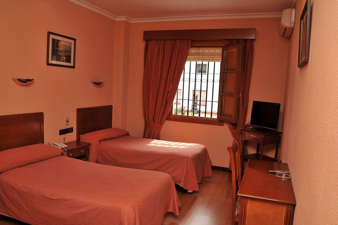 Hotel Los Castanos Aracena Exteriör bild