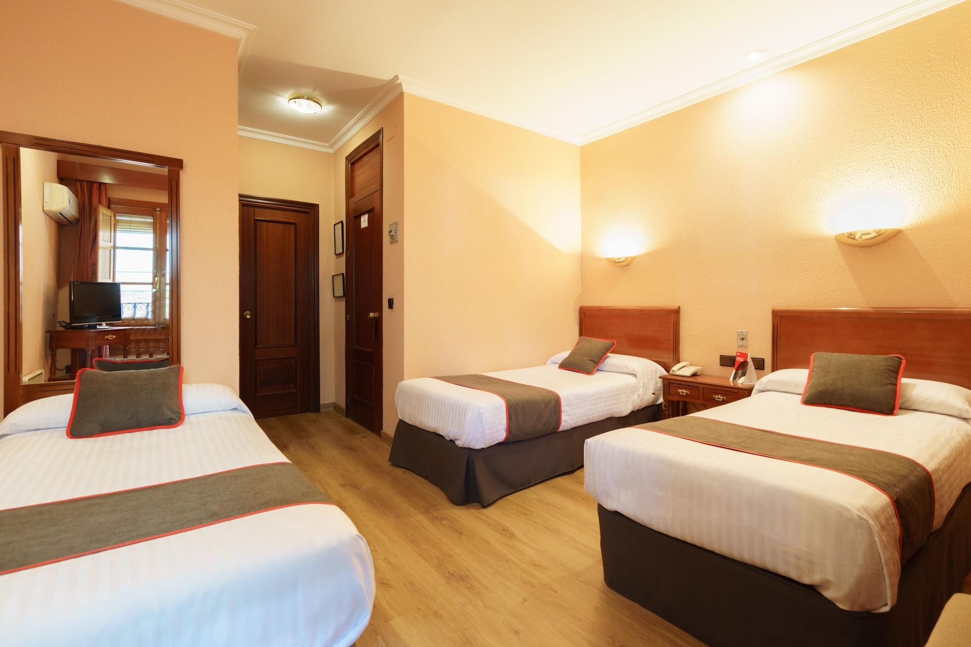 Hotel Los Castanos Aracena Exteriör bild