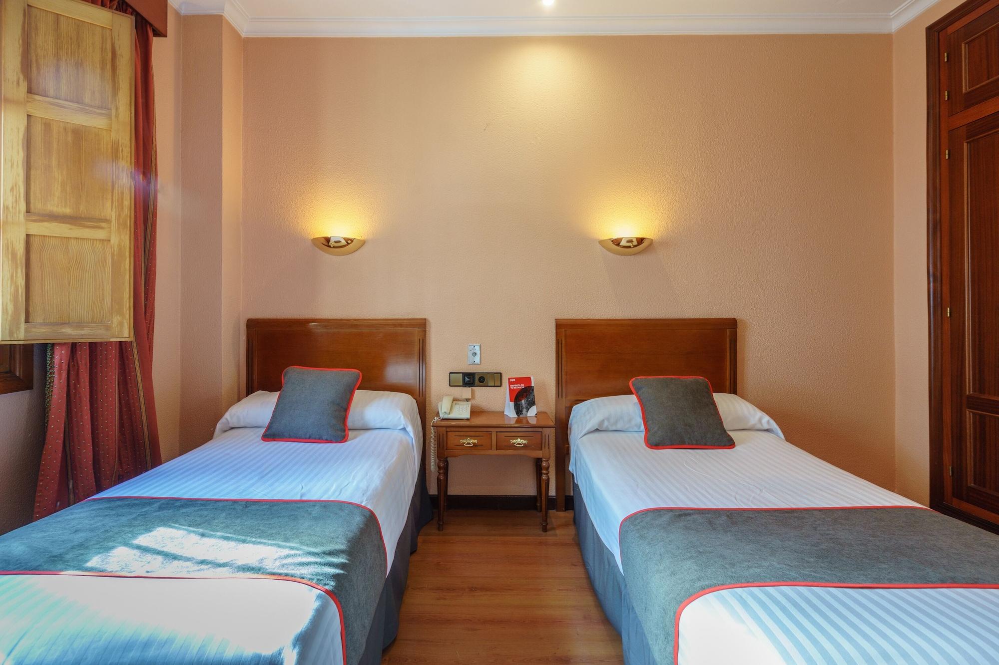 Hotel Los Castanos Aracena Exteriör bild